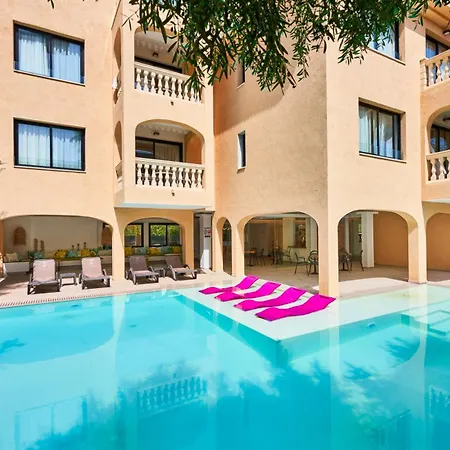 Aparthotel Sinfony 4*