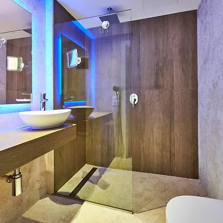 Aparthotel Sinfony
