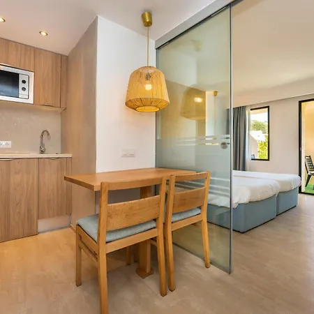 Aparthotel Sinfony 4*
